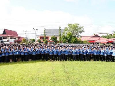 Pimpin Apel Bersama Pasca Libur NATARU, ini Pesan Wabup Sanggau
