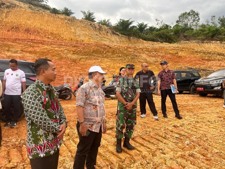 Bupati Sanggau Tinjau Lahan Persiapan MTQ XXXIV di Tayan Hilir