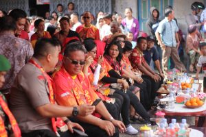 Buka Festival Cap Gomeh 2020, Bupati Sanggau : Momen Merekatkan Hubungan Antar Umat Beragama