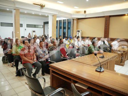 Serah Terima Pengelolaan Operasional BMN Kepada Pj. Bupati Sanggau