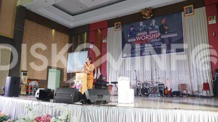 Wakil Bupati Sanggau Hadiri KKR Miracle Worship Celebrate 2025