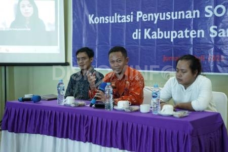 Buka Workshop Konsultasi Penyusunan SOP-SP4N LAPOR, Ini Pesan Kadis Kominfo Kabupaten Sanggau