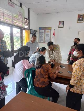Penyiapan Infrastruktur TIK di BPP Kecamatan Sekayam  