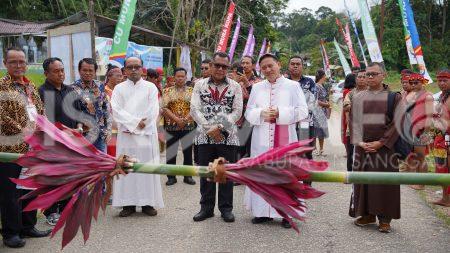 Pj. Bupati Sanggau Resmikan Gereja Santa Maria Keladang