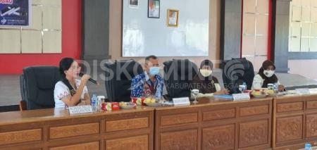 Bunda PAUD Arita Apolina Hadiri Konferda IGTKI-PGRI Kabupaten Sanggau