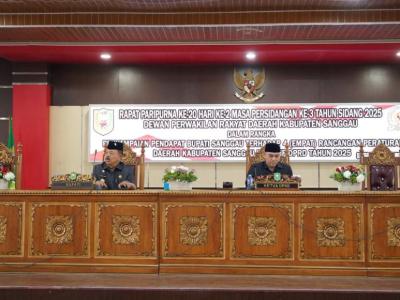 Bupati Sanggau Minta Empat Raperda Inisiatif DPRD Disempurnakan Kembali
