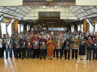 Wabup Sanggau Dorong Pemimpin Gereja Perkuat Toleransi Lewat Shepherd Training