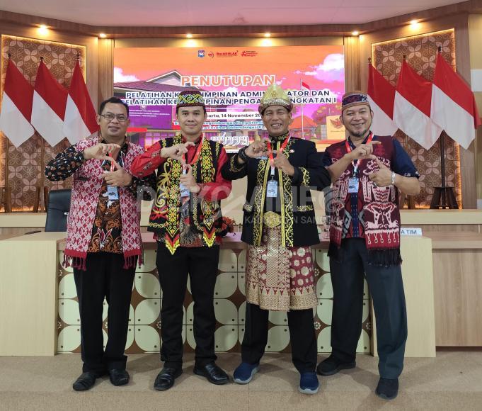 Pelatihan Kepemimpinan Administrator Sanggau Raih Prestasi, Empat Peserta Lulus, Satu Raih Peringkat 10 Besar Terbaik