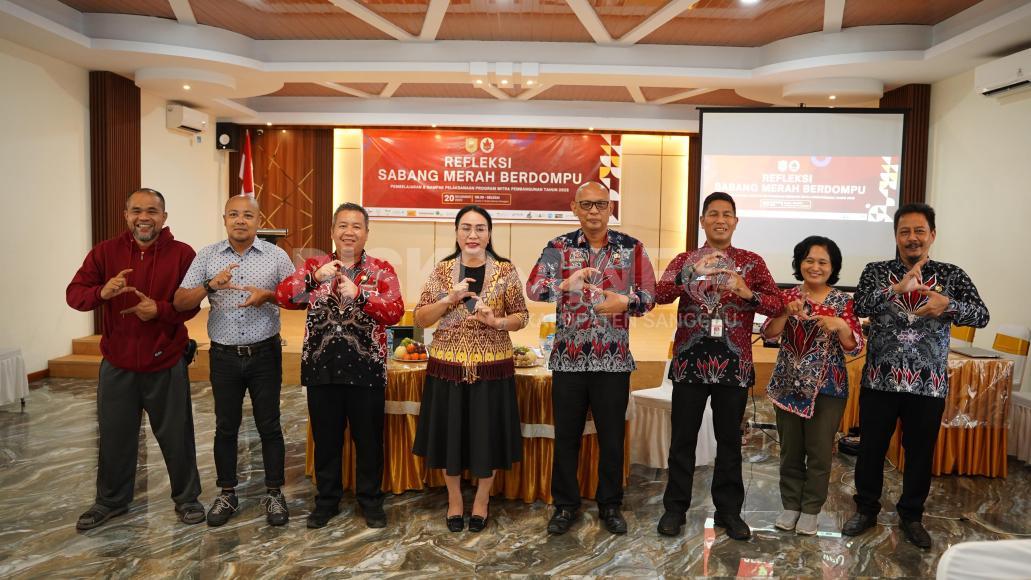 Wakil Bupati Sanggau Hadiri Refleksi Akhir Tahun Sabang Merah Berdompu : Sinergi Membangun Kabupaten Sanggau