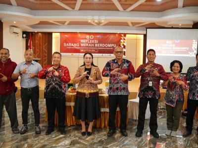 Wakil Bupati Sanggau Hadiri Refleksi Akhir Tahun Sabang Merah Berdompu : Sinergi Membangun Kabupaten Sanggau