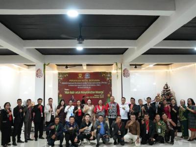 Wakil Bupati Sanggau Hadiri Perayaan Natal Bersama PPHTGD dan PWKI Kecamatan Meliau