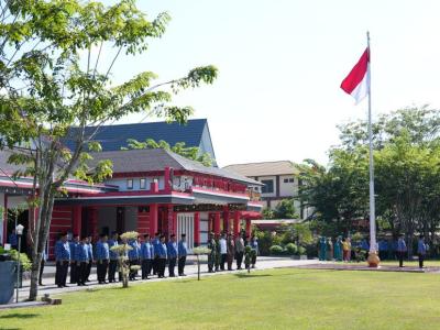 Bupati Sanggau Pimpin Apel HUT Korpri ke-54 di Halaman Kantor Bupati Sanggau