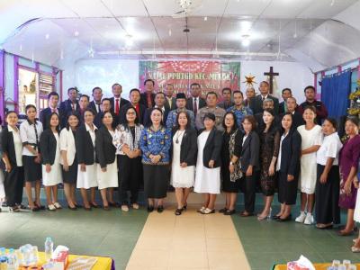 Natal Bersama PPHTGD, Wakil Bupati Sanggau Ajak Jemaat Perkuat Kasih dan Kerukunan