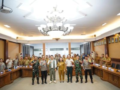 Wabup Sanggau Pimpin Rakor Penanganan Bencana Batingsor Tahun 2026