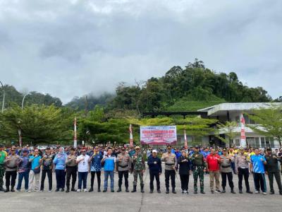 Bupati Sanggau Tindak Lanjuti Arahan Presiden Lewat Gerakan Indonesia ASRI di Kawasan Perbatasan