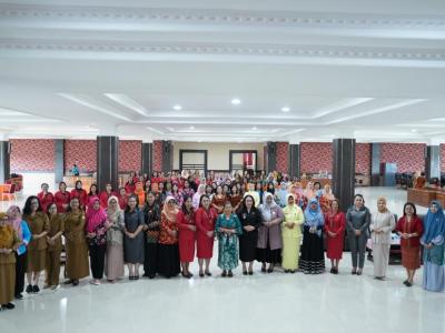 Wabup Sanggau Hadiri Pertemuan Rutin GOW, Dorong Peran Perempuan dalam Membangun Generasi Emas