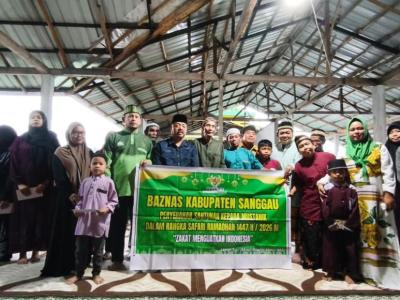 Bupati Sanggau Hadiri Safari Ramadhan di Masjid At-Taqwa Balai Karangan, Kecamatan Sekayam