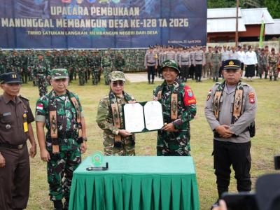 Percepat Pembangunan Desa, Wabup Sanggau Resmikan TMMD ke-128 di Kembayan