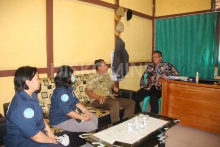 Monitoring Kelompok Informasi Masyarakat (KIM) di Kecamatan Beduai, Sekayam dan Entikong