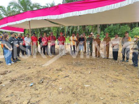 Bupati Sanggau Tinjau Lokasi Pembangunan MUDAS JETTY DAD Kecamatan Meliau