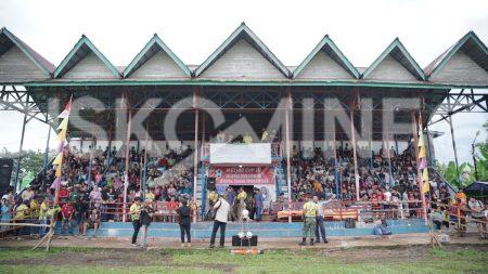 PJ Bupati Sanggau Resmi Tutup Turnamen Sepakbola Meliau Cup III