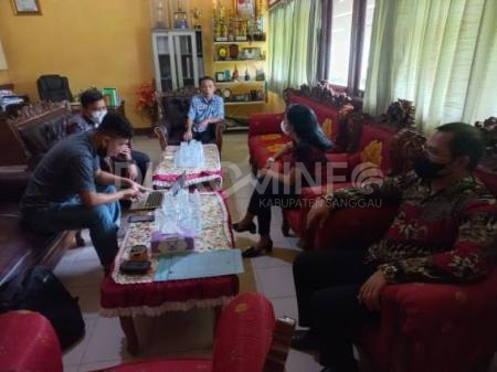 Kominfo Sanggau Lakukan Evaluasi Monitoring Website Kecamatan Sekayam dan Entikong