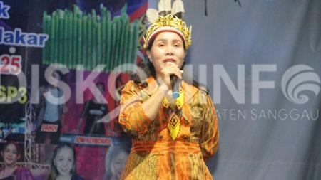 Wakil Bupati Sanggau Buka Gawai Nosu Minu Podi di Desa Serambai Jaya