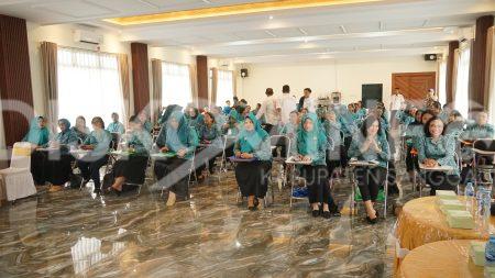 Bupati Sanggau Buka Kegiatan Peningkatan Kapasitas TP PKK Kabupaten Sanggau Tahun 2025